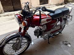 Yamaha 1980 Model full genuine motorcycle