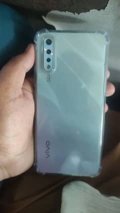 vivo S1