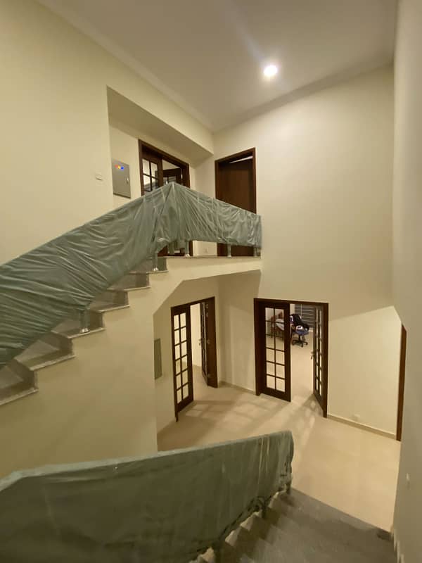 Bahria Paradise Villa 500 Square Yards Ready to Live 5 Bedrooms with Attached Bathrooms in Bahria Town Karachi 7