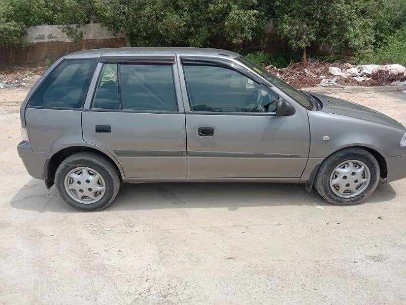 Suzuki Cultus VXR 2015 4