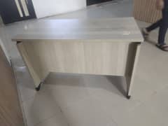 Executive Table available for sale