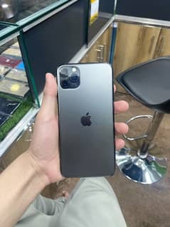 iphone 11pro max 256gb PTA