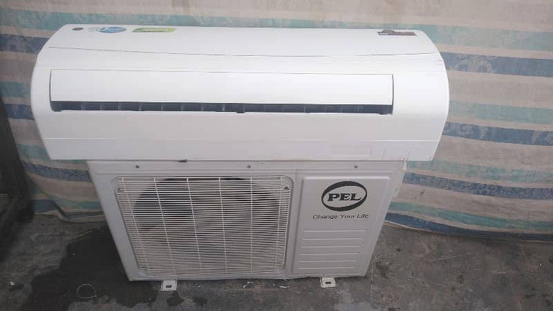 1 ton 1,5 ton 2 ton inverter non inverter slightly used ac sale 2