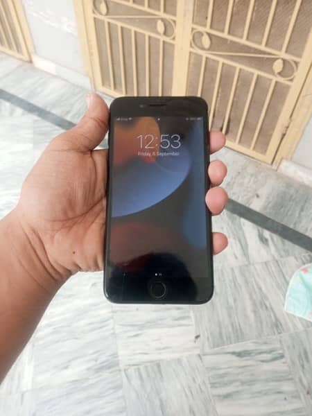 I phone 7plus 256 pta approved 4