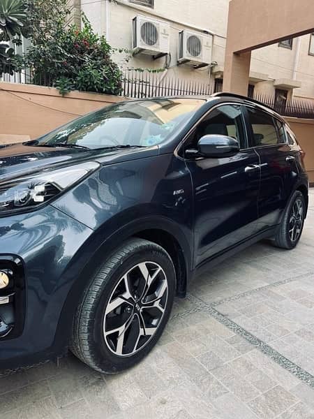 KIA Sportage AWD 0