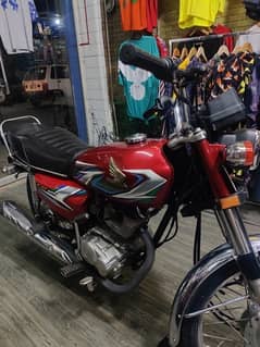 Honda 125  22/22 0