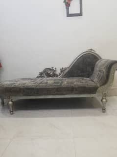 3 seater dewan