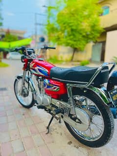 Honda cc125 neat and clean condition