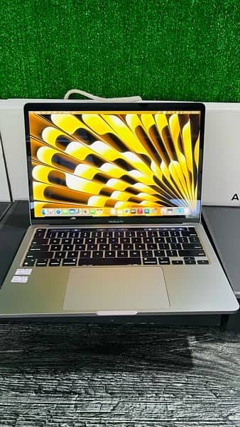 Macbook Pro 2020 M1 Chip 13”inch 16Gb Ram 1Tb Ssd 0