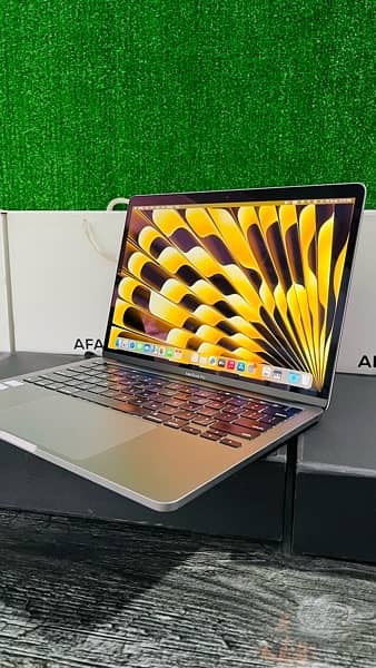 Macbook Pro 2020 M1 Chip 13”inch 16Gb Ram 1Tb Ssd 2