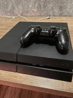 PS4 fat 500gb ( can be  jailbroken )