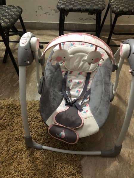 Mustella Deluxe Portable Baby Swing 6