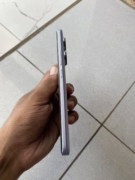 Redmi Note 13 Pro Plus ( 12+6 / 512 ) 4