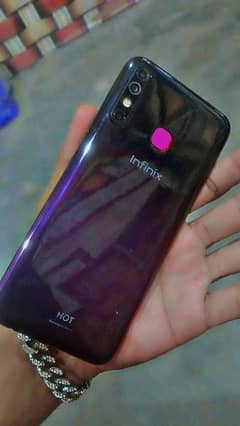 Infinix hot8  4/64