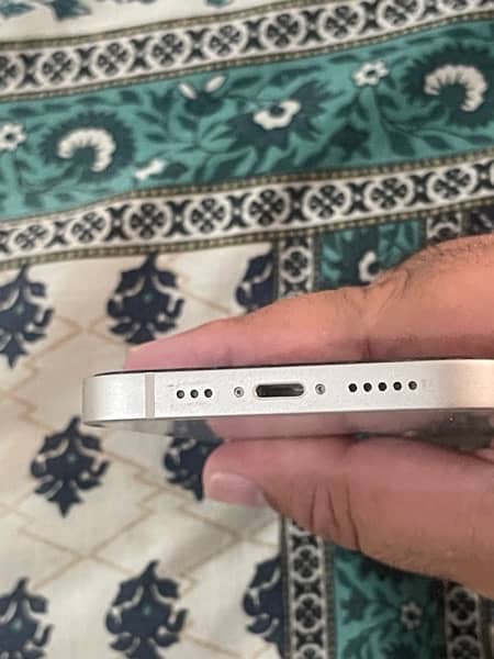 iphone 13 128gb white Gold 3