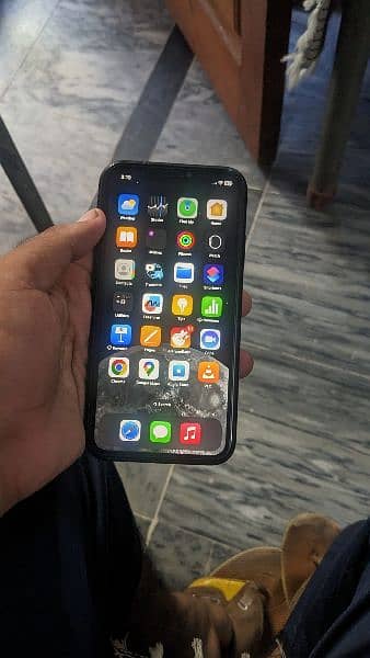 iphone 11 4