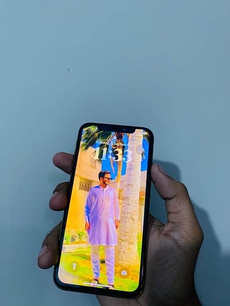 IPhone XS Non PTA 64GB GOLD 1