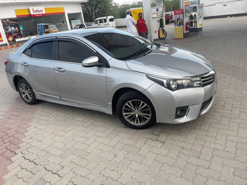 Toyota Corolla GLI 2015 1