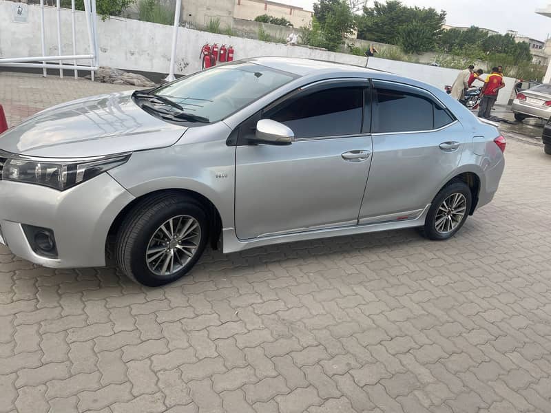 Toyota Corolla GLI 2015 5