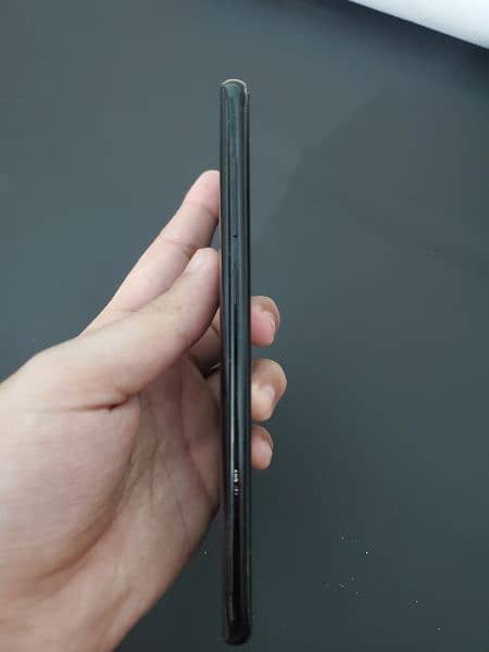 Samsung S8 Plus 5