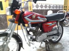 Honda 125 model 2016 mardan number urgent sale Whatsapp 03149130708