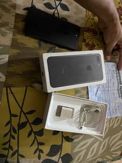 iPhone 7 plus 128Gb complete box (waterpack)