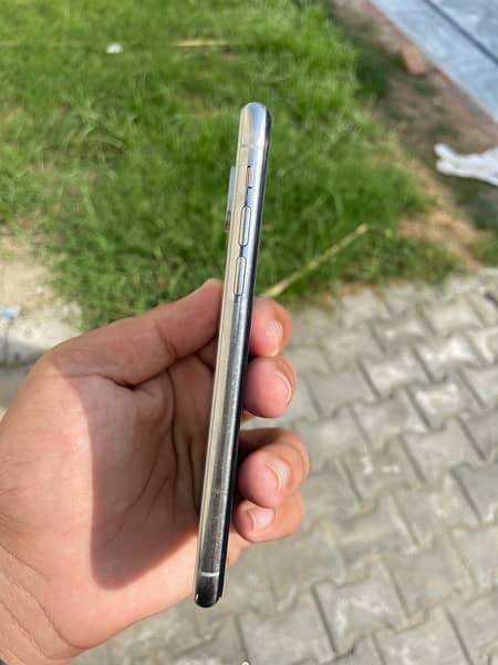 iPhone X 256gb non pta condition 10/10 1