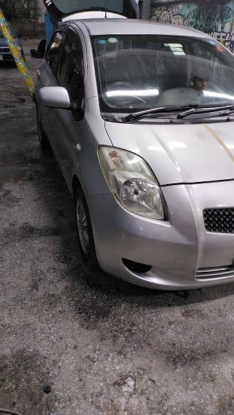 Toyota Vitz 2007 import 2012 17