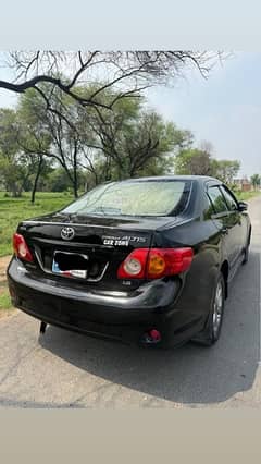 Toyota Corolla Altis 2011