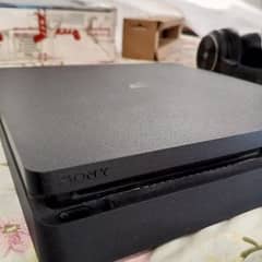 Playstation 4 Slim 1tb used Console (PS4)