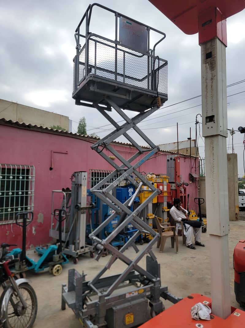 SIP 18 Ft Working Height Japanese Scissor Lift, Man Lift for Sale 11