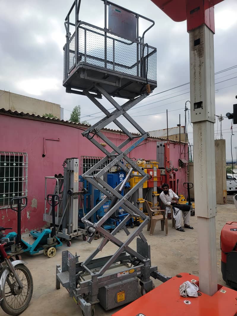 SIP 18 Ft Working Height Japanese Scissor Lift, Man Lift for Sale 12