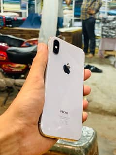 iPhone X 64 GB PTA Approved