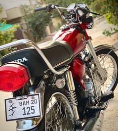 HONDA 125 cg 125 with 125 number orignal