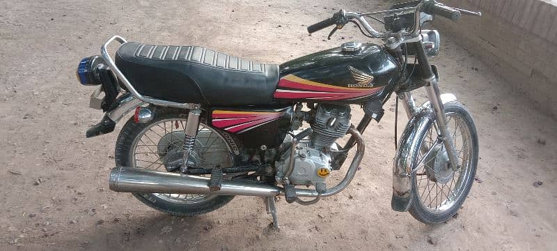 Honda 2011 model for sale condition 10 by 8 all documents complete 10