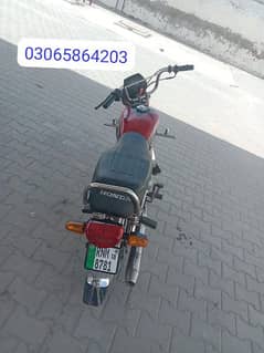 Ravi bike in guddd condition.