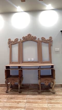 Dressing table 0