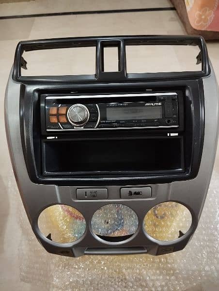 Honda City Original Multimedia tape Player with panel 1