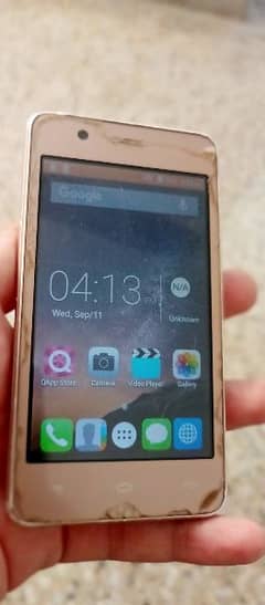 QMobile i1