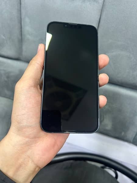 iphone 13 pro max 256 gb  PTA approved 4