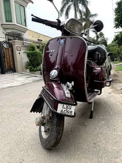 Urgent For Sale Vespa Italy 12 volts 03214051522