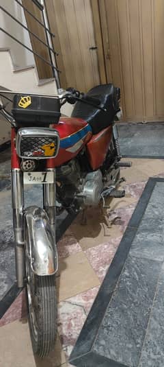 Honda 125  2005 model 10/10 condition no work requred