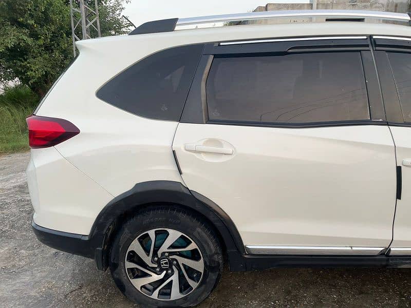 Honda BR-V 2018 6