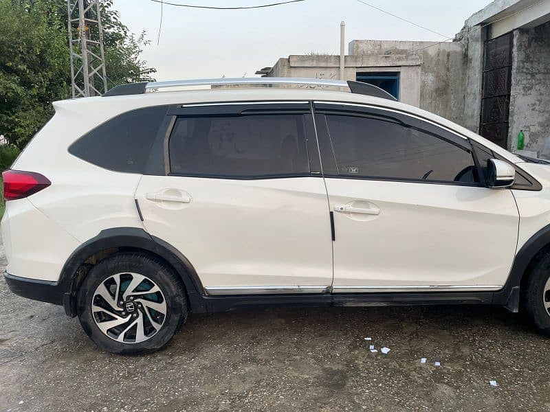 Honda BR-V 2018 10