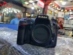 Nikon D7100 Body | Complete genuine accessories