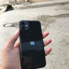 iPhone 11 10by10condetion water pack 96bettery health 64gb  la ok