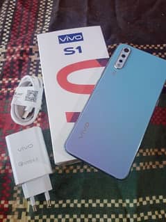 vivo S1 (8Gb/256Gb) ram with box and charger lush condition 10/10