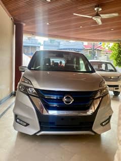 Nissan Serena Highway star 7 seater Esquire/Voxy/Freed/sienta