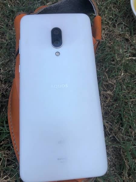 Aquos zero 2  Gaming Phone 2