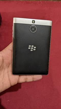 Black Berry Passport Silver Edition